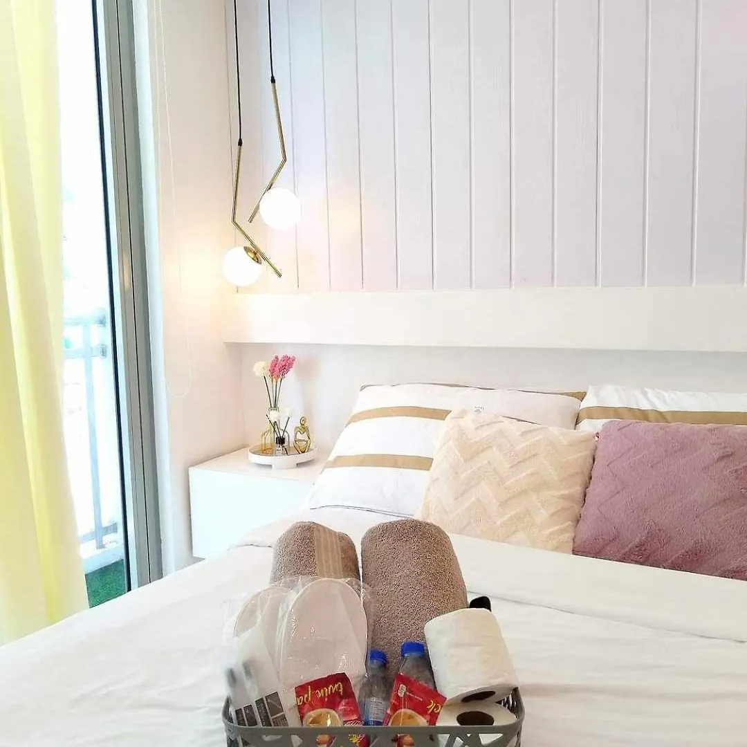 Hotel Azure Paranaque Staycation By The Lush - Bahamas Paranaque City