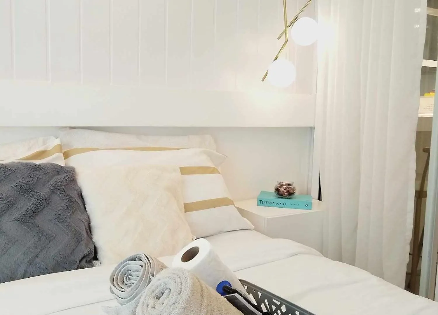 Azure Paranaque Staycation By The Lush - Bahamas Paranaque City